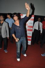 Shahrukh Khan promote Chennai Express at Cinemax, Mumbai on 11th Aug 2013 (34).JPG